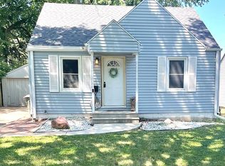 1135 N 41st St, Lincoln, NE 68503