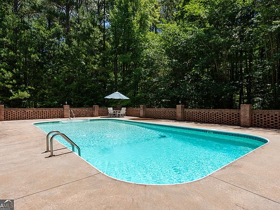 2nd image of 3010 Kari Brook Ln