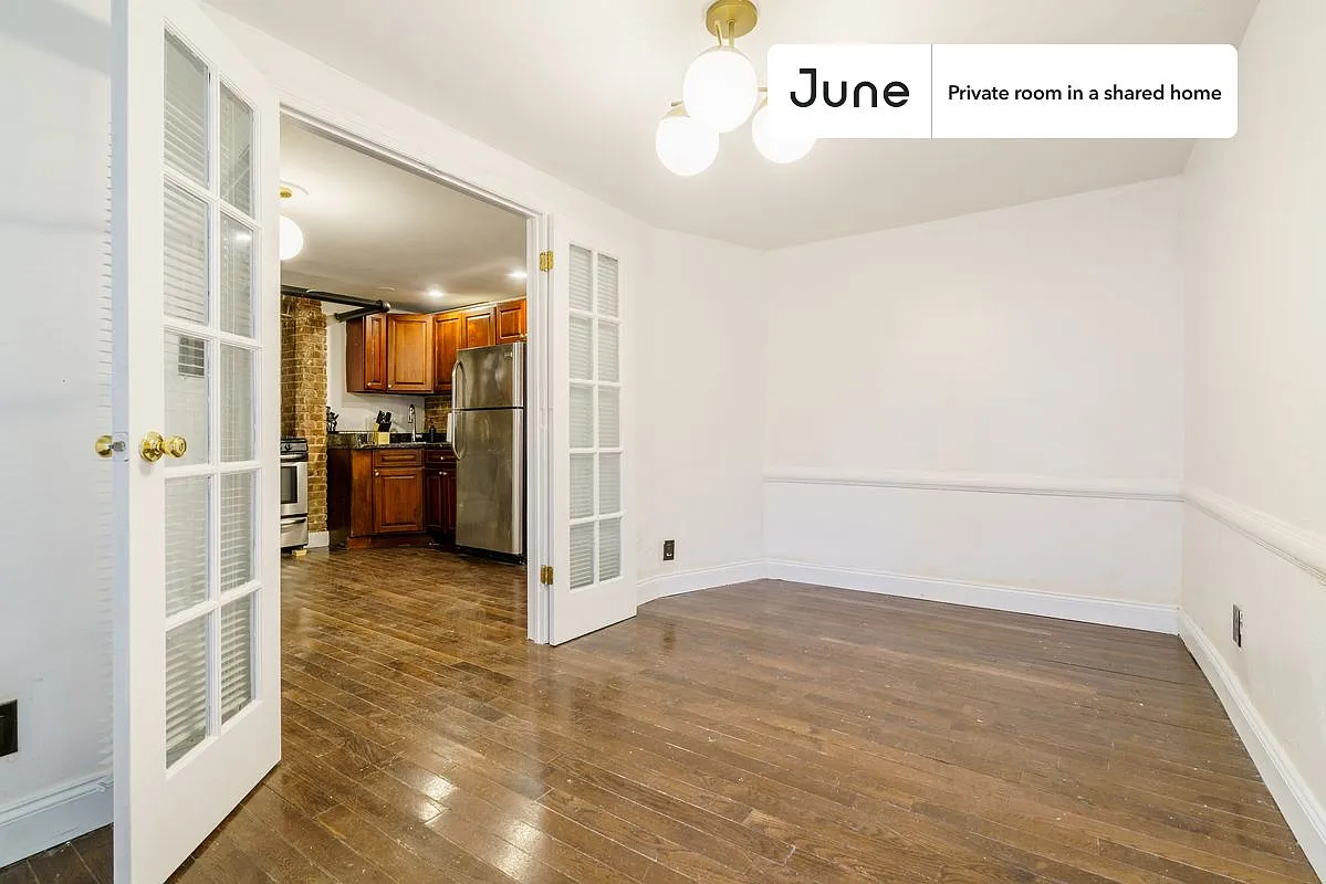 Full bedroom in 5 bed/1.5 bath home in Bedford-Stuyvesant #909 A — Photo 4