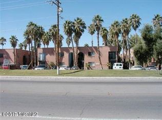 1526 S Columbus Blvd #B, Tucson, AZ 85711