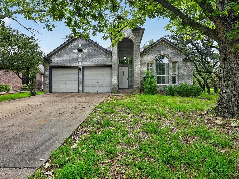 3822 Newland Dr — Photo 1