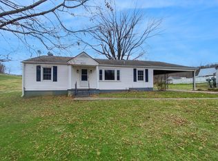 8215 Lebanon Rd, Danville, KY 40422