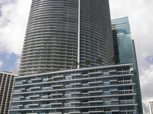 200 S Biscayne Blvd #5512, Miami, FL 33131