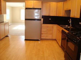 4502 Hendricks Dr, Woodbridge, VA 22193