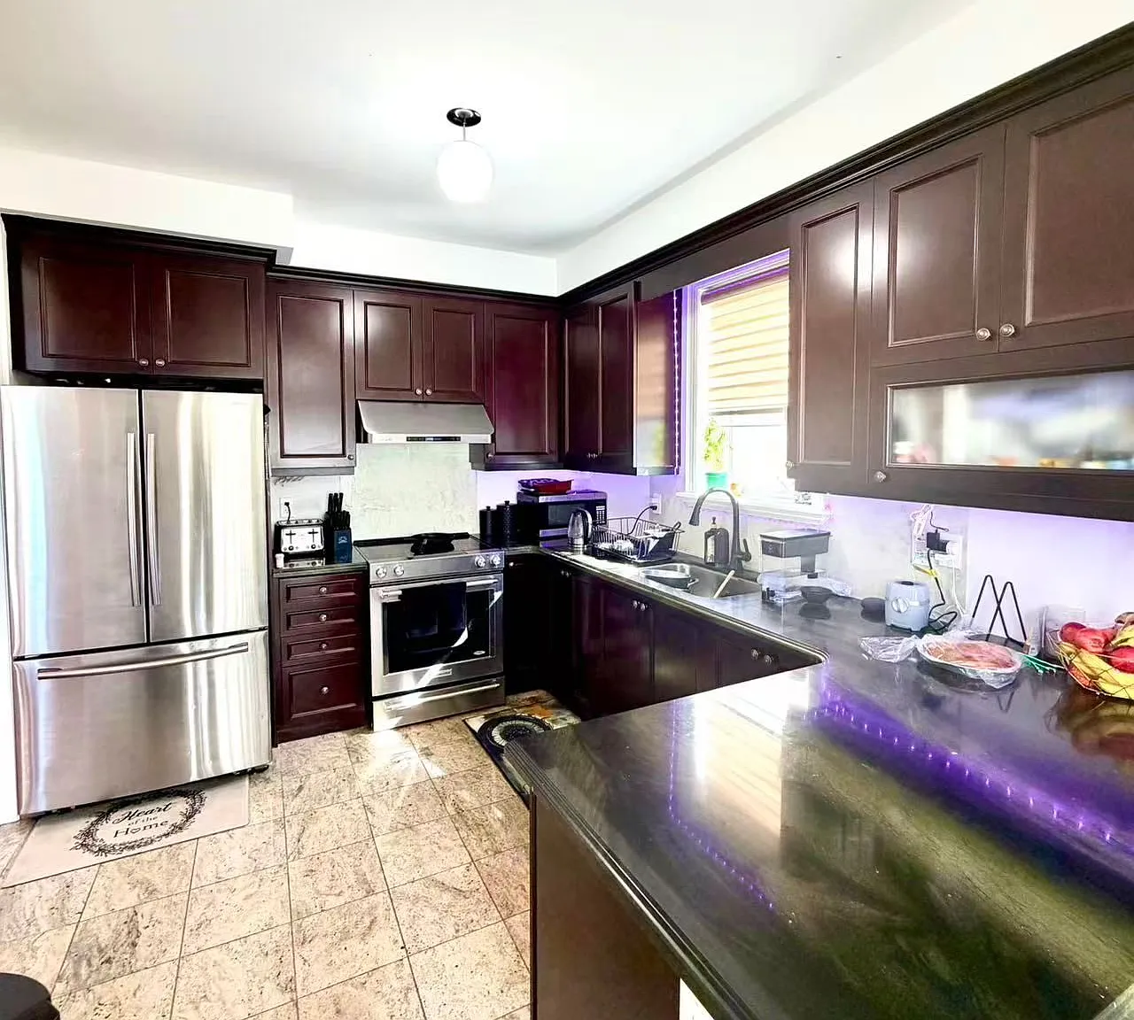 4 bed, $4,000 — Photo 2