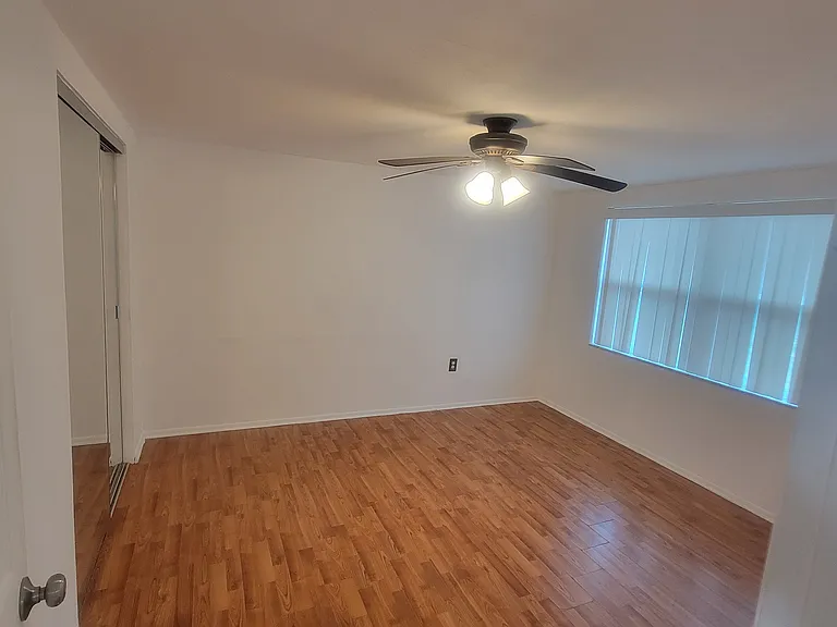 3639 Madison St — Photo 6