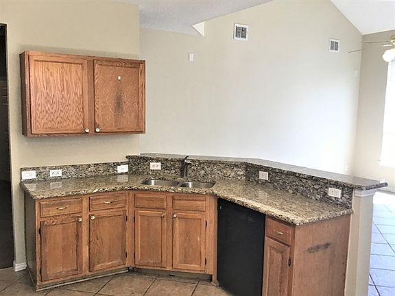 5th image of 1616 Niagara Blvd