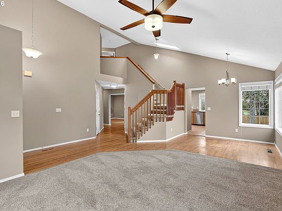 5th image of 15719 SW Bulrush Ln