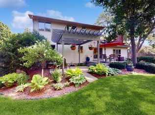 7075 River Shore Ln N, Champlin, MN 55316