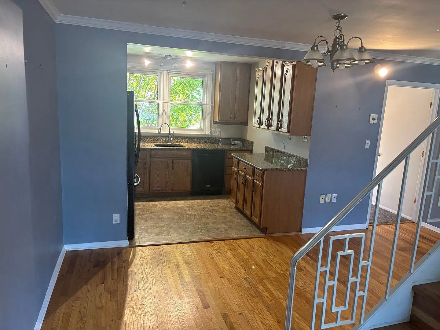Newly Updated 3BR, 2BA Home Spacious & Move-In Ready Reading, PA — Photo 3
