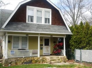 76 Riverside Hts, New London, CT 06320