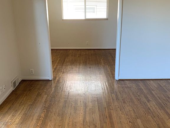 3rd image of 3036 S Sequoia Ave