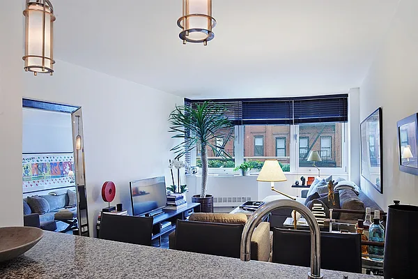 Rented by Corcoran | media 17