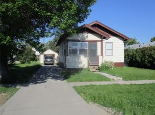 120 N Cody Ave, Hardin, MT 59034