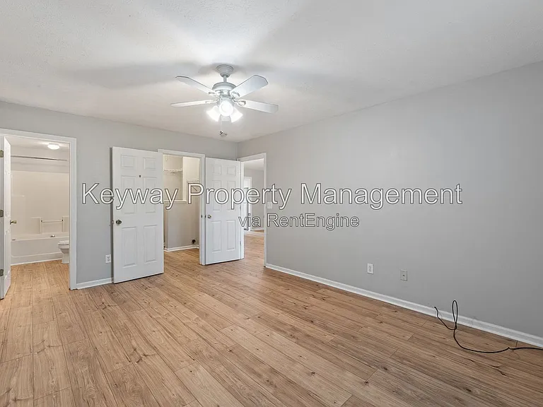 107 Stonington Ln SW — Photo 10