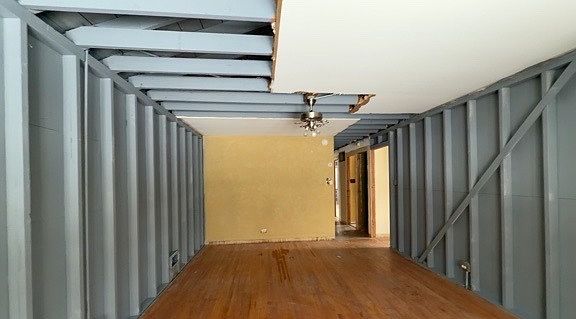3rd image of 15537 Ashland Ave