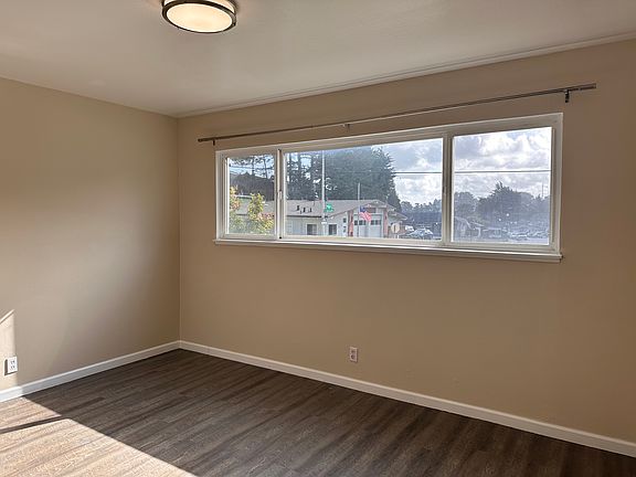 4th image of 2850 Sneath Ln APT 7