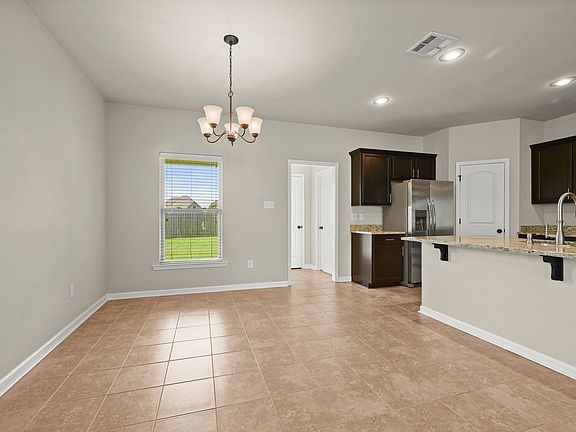 5th image of 18342 Sunset Park Dr