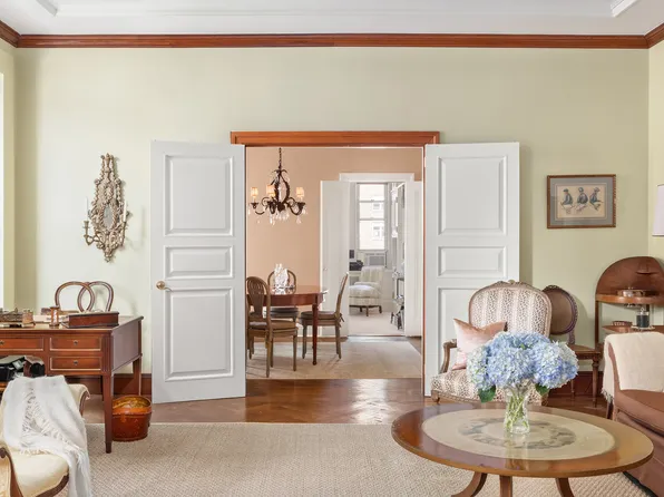 31 East 72nd Street image 7 of 12