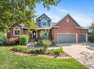 128 N Bay Country Cir, Wichita, KS 67235