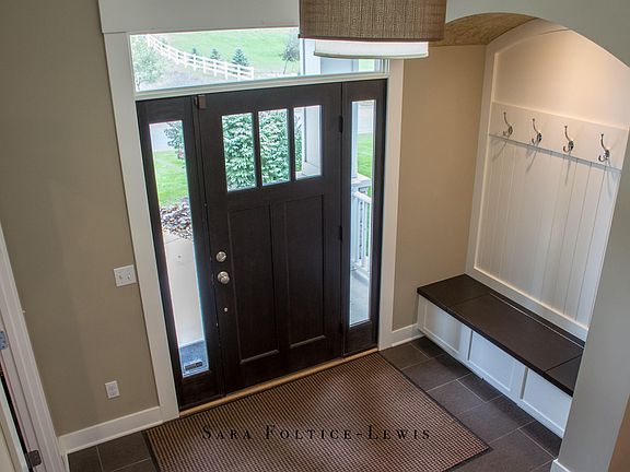 5th image of 3840 Woodstream Dr SW