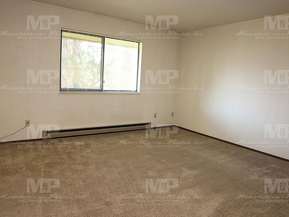 2nd image of 925 Columbia Rd APT 432