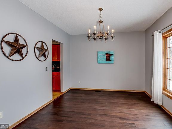 4th image of 647 Ramsey Cir