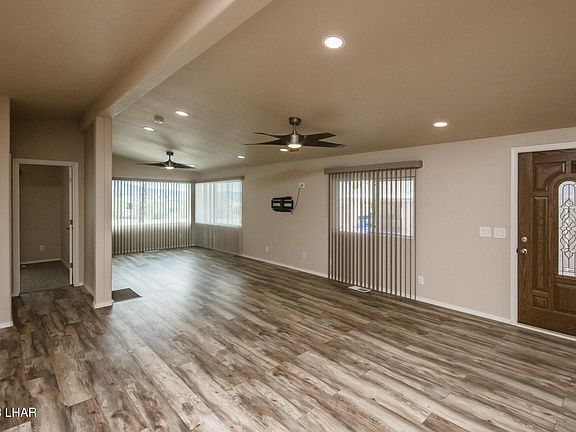 5th image of 1445 Palo Verde Blvd N
