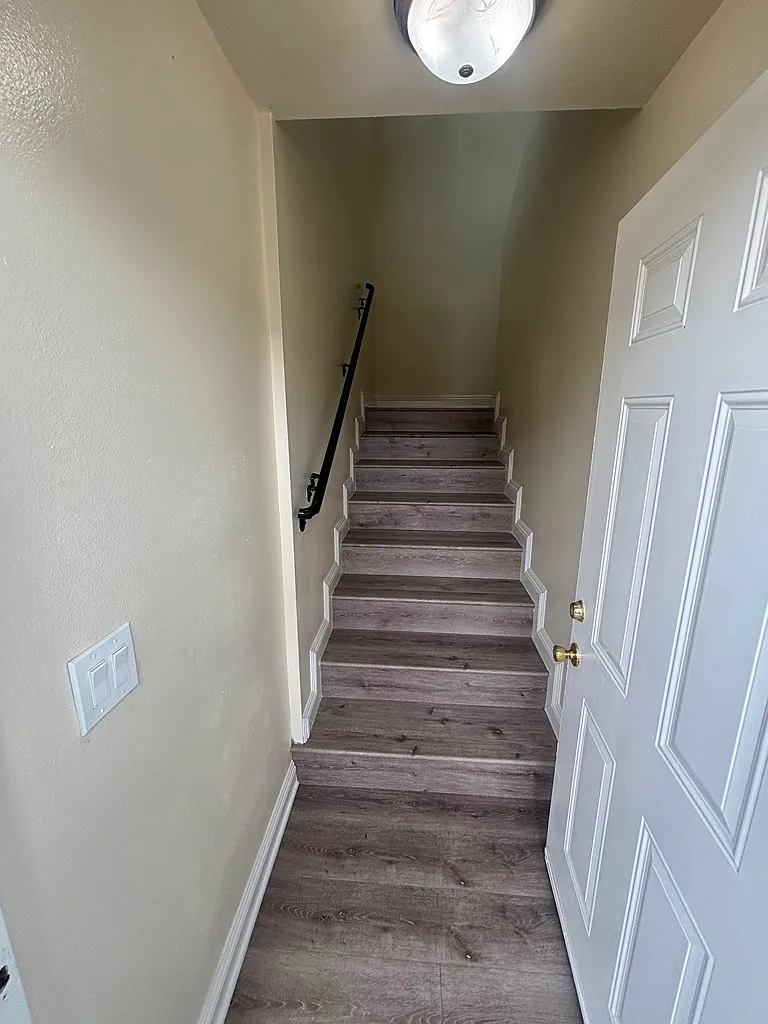 5 bed, 1488 sqft, $3,800 — Photo 2
