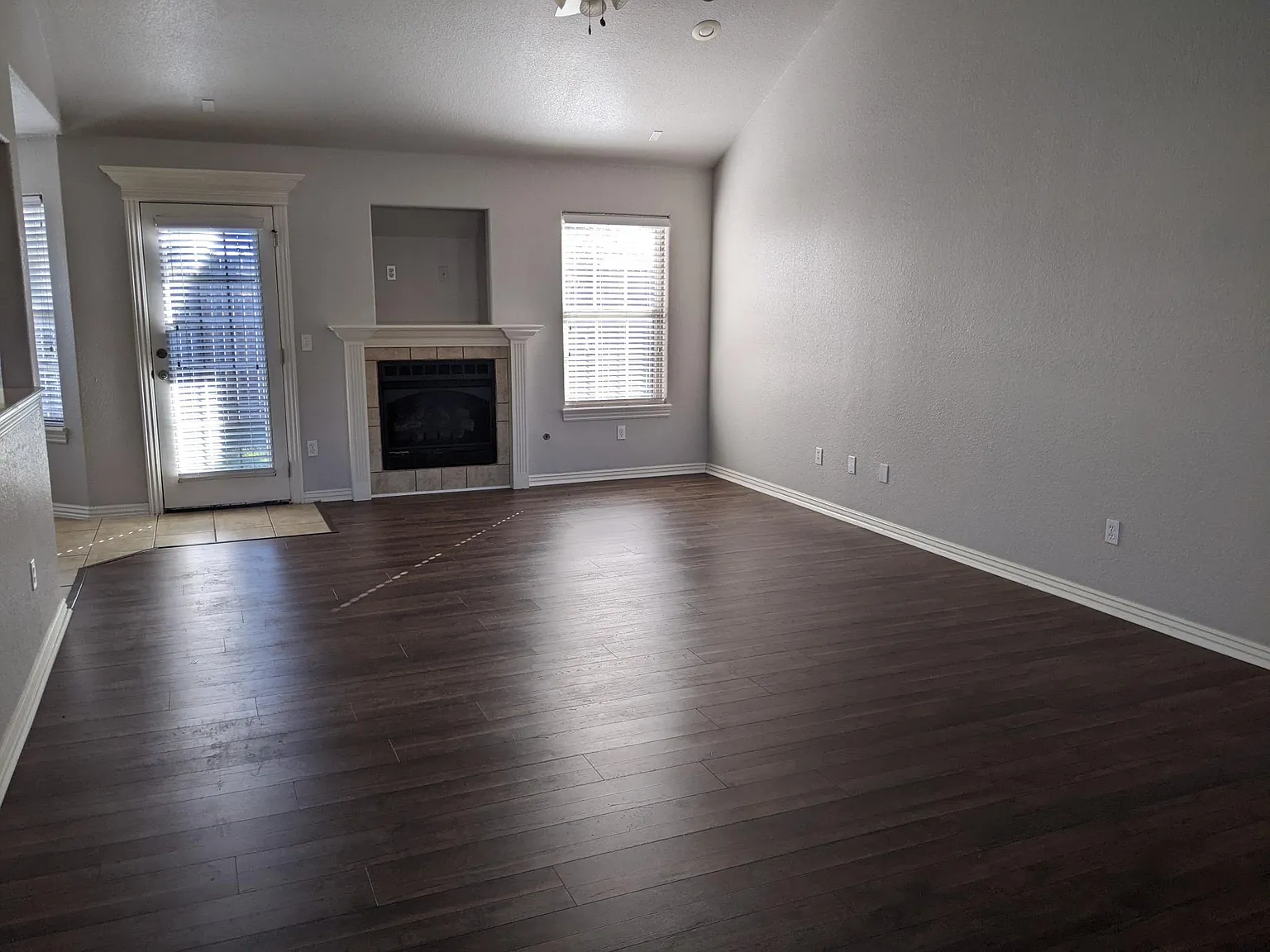 3 bed, 1667 sqft, $1,875 — Photo 3
