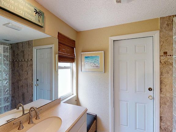 3rd image of 233 Monet Dr