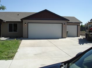 2730 Leslie Rd, Richland, WA 99352