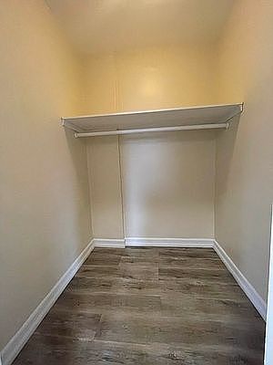 4th image of 686 E 234th St APT C3