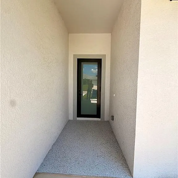 123 Jenna Ave S — Photo 10