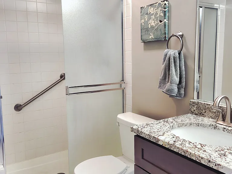 675 Pearson St #704 — Photo 23