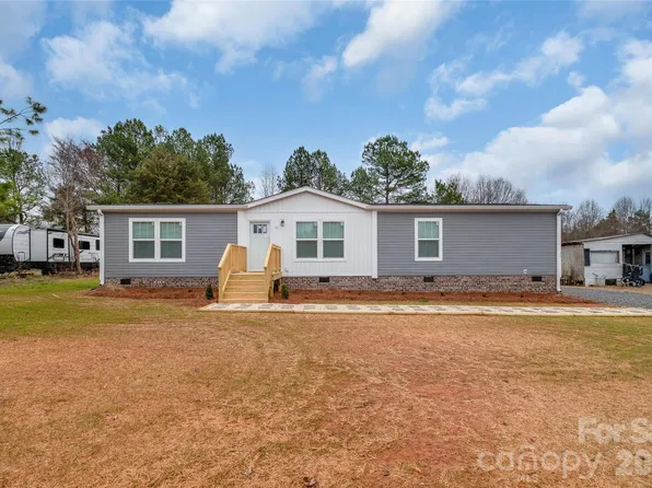111 Overcash Rd, Troutman, NC 28166