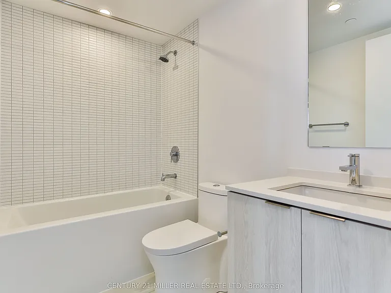 1 Jarvis St #1309 — Photo 18