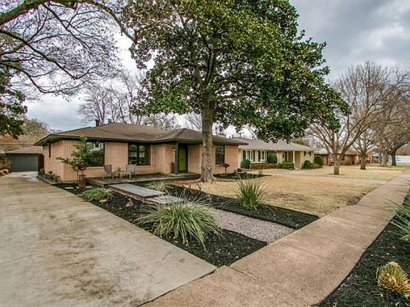 3rd image of 7209 Bennington Dr