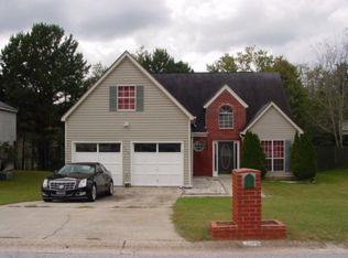 504 E Lake Dr, Riverdale, GA 30274