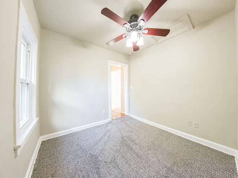 1001 Maish Ave — Photo 15