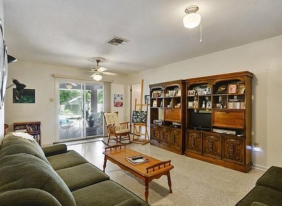 4th image of 103 Hodge Ave