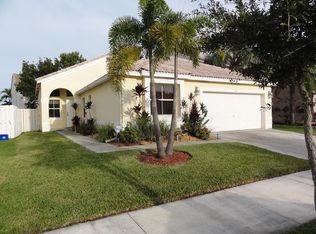 1043 Briar Ridge Rd, Weston, FL 33327