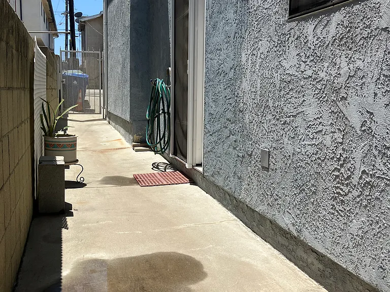 Side yard. The only unit with a exit from the kitchen.