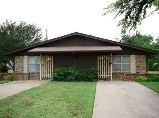 302 S Bridge St #2511, Henrietta, TX 76365