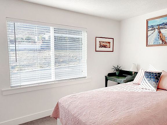 Main floor bedroom 2