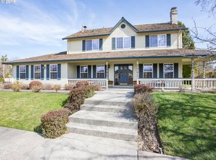 684 NE Alexis Ct, Hillsboro, OR 97124