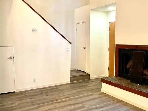 1311 Drake Dr APT 3, Davis, CA 95616