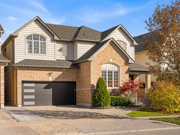 583 Fleetwood Dr, Oshawa, ON L1K 2V7