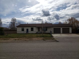 422 S Jackson Ave, Pinedale, WY 82941