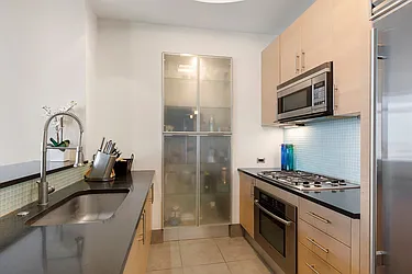 Rented by Nest Seekers International